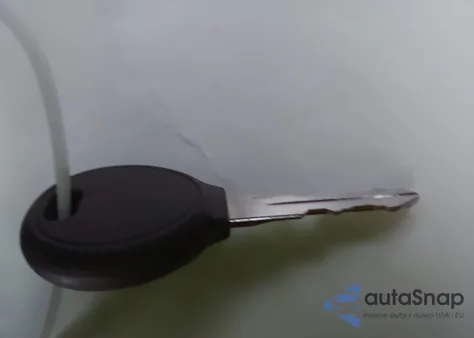 2016 Jeep Compass Sport z USA, uszkodzony, nr VIN 1C4NJCBA2GD753722